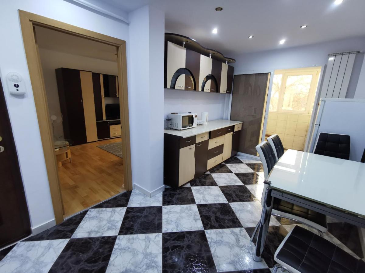 Feelhome Apartment Calimanesti Exterior photo